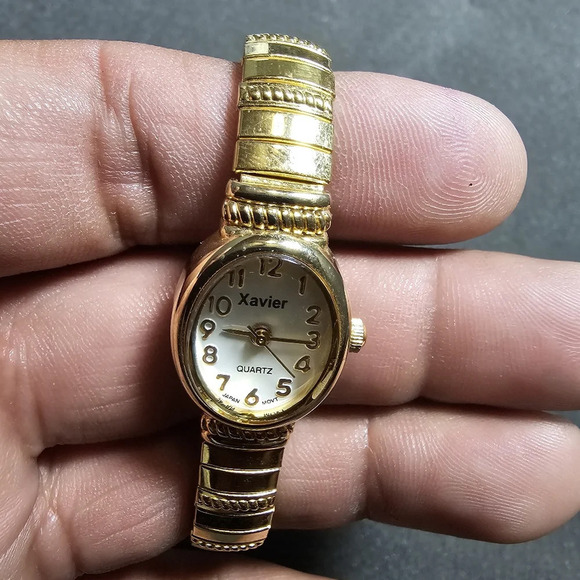 Xavier Ladies Quartz Fashion Watch Gold Tone Working Stretch Band Black Dial - Picture 3 of 9